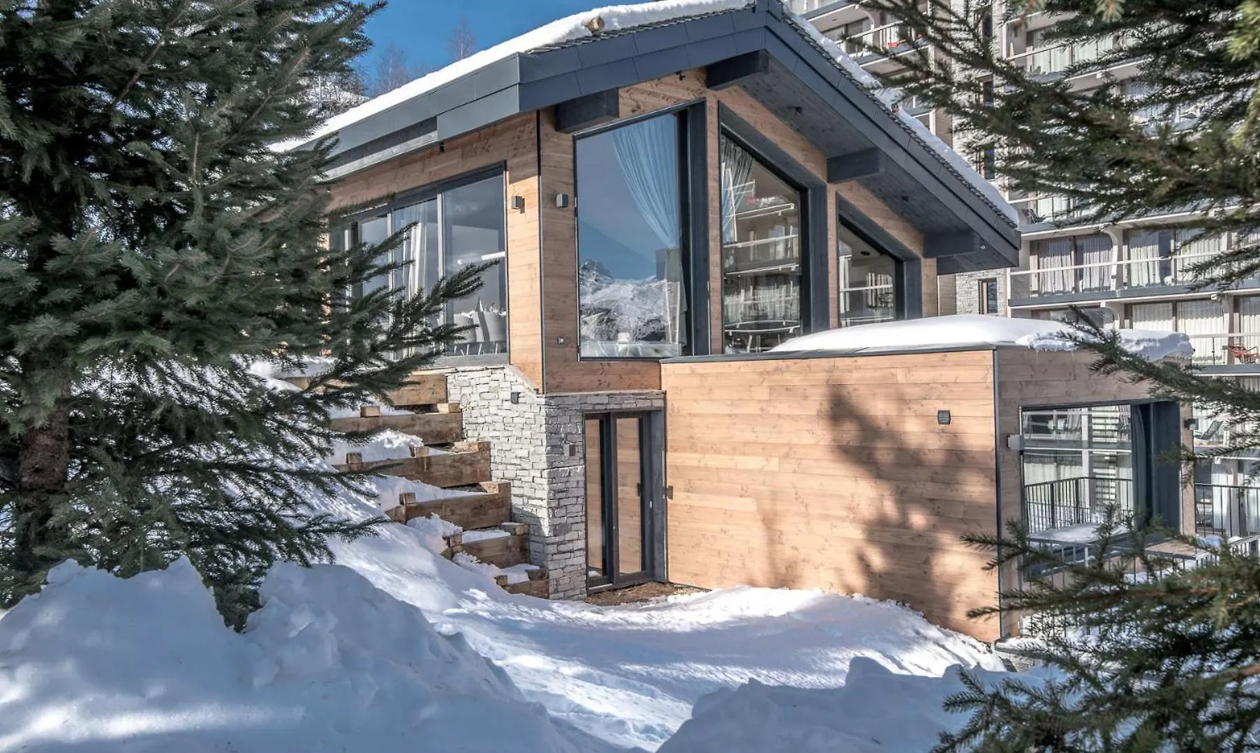 New Modern Chalet With Skis On Saint-Bon-Tarentaise
